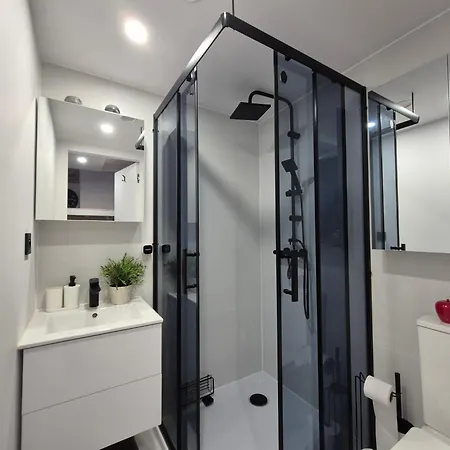 Mikro-mieszkanie W Sercu Nadodrza Apartment *